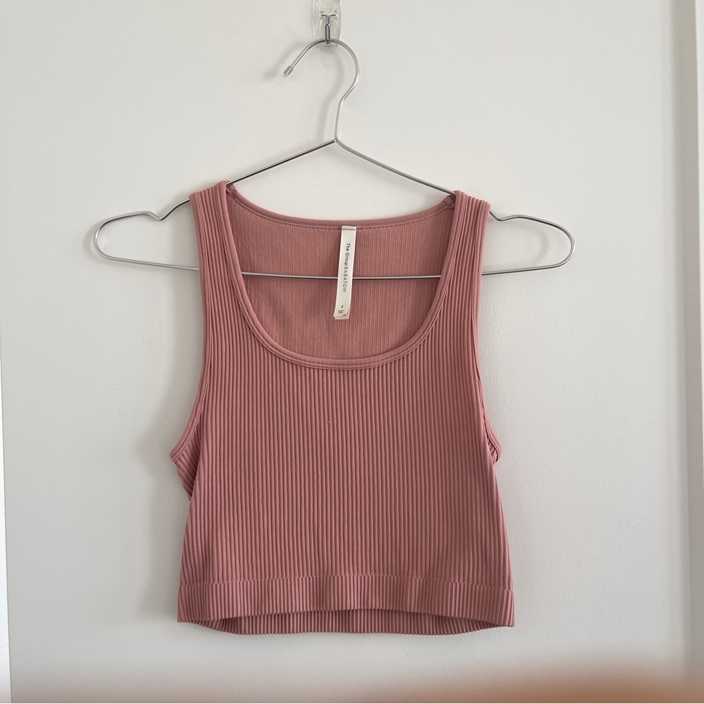 Aritzia tank top in blush pink
